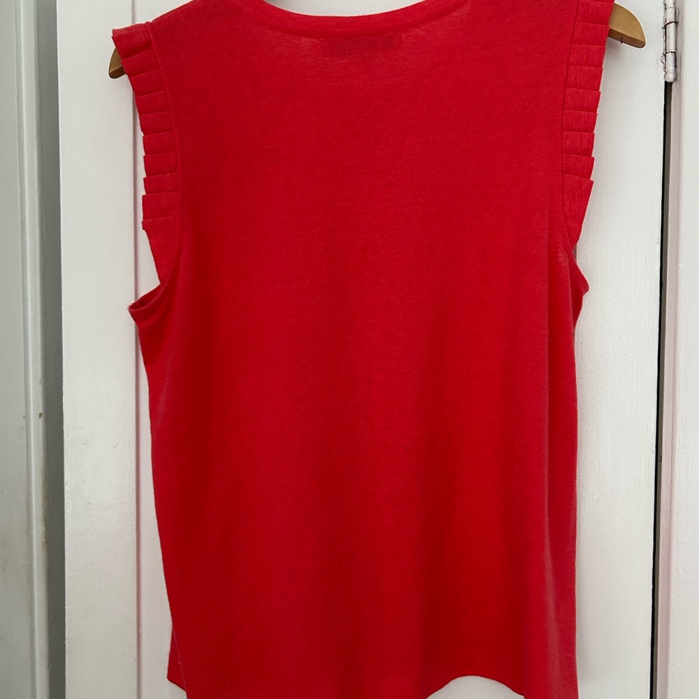 LOFT Women's Coral Sleeveless Top. Size large - Picture 4 of 5